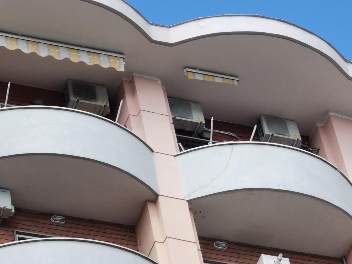Le Terrazze Del Sole Apartment เนเปิลส์ ภายนอก รูปภาพ