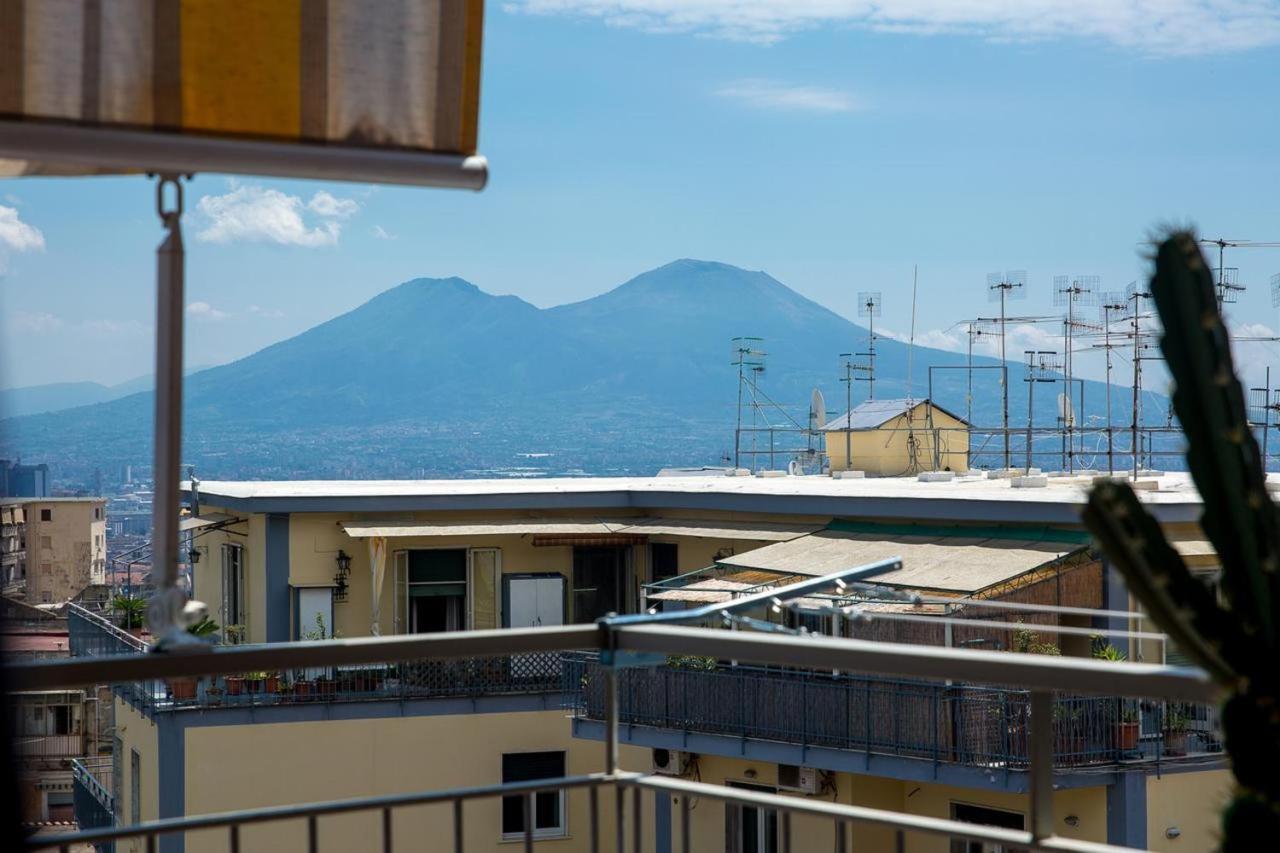Le Terrazze Del Sole Apartment เนเปิลส์ ภายนอก รูปภาพ